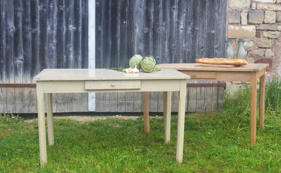 Keukentafel, romig wit/beige